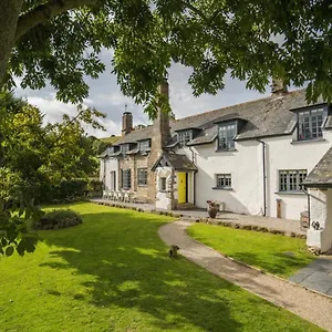 Weeke Barton 4*, Bridford Großbritannien
